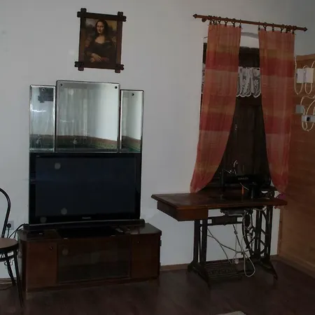 Szent Peter Vendeghaz Apartment *